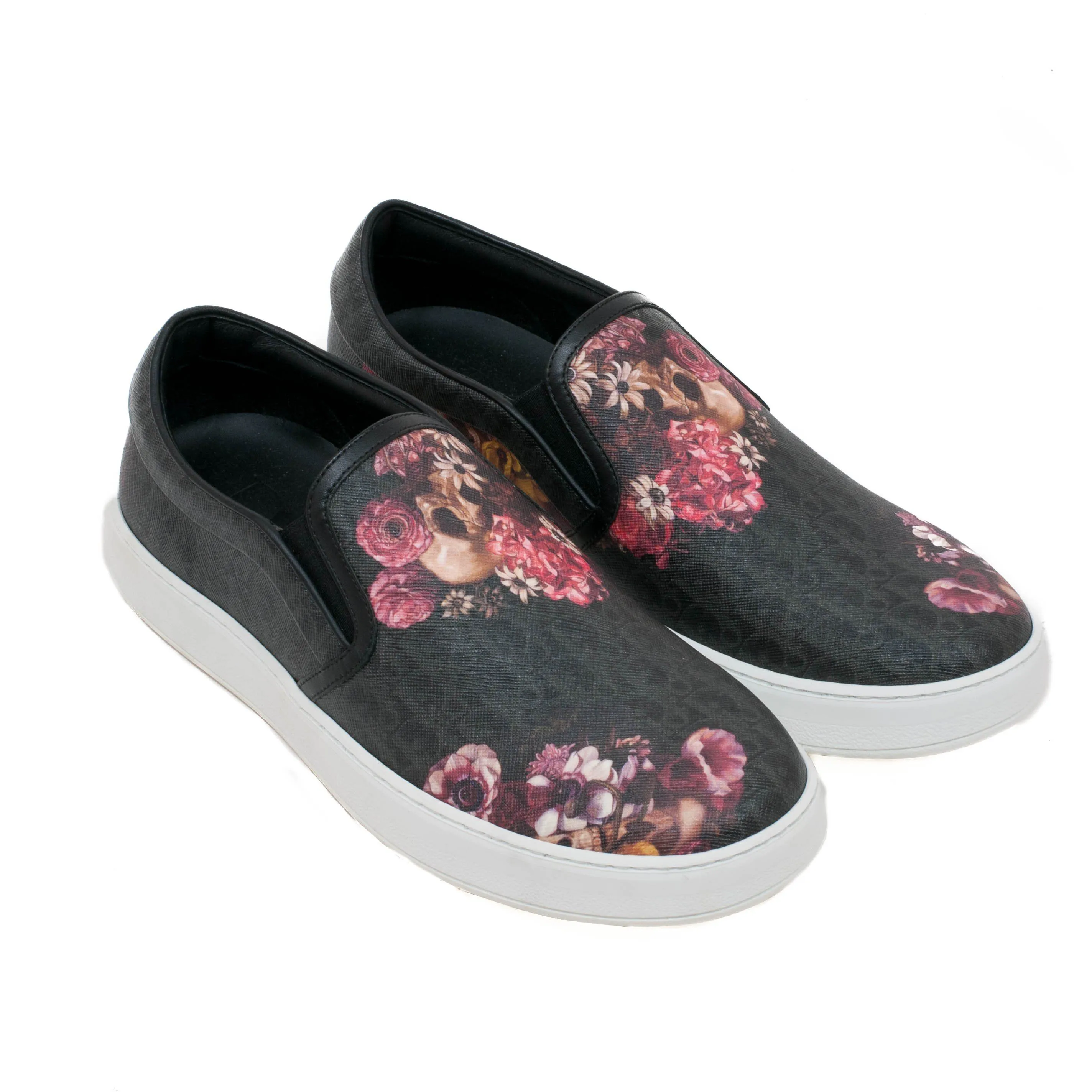 B06 Printed Slip-On's