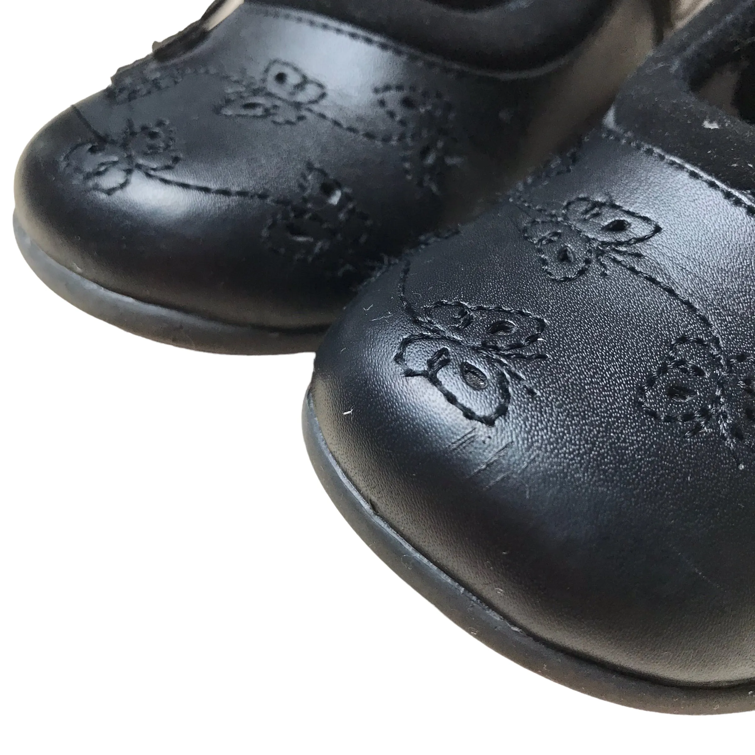 George Black Butterfly School Shoes Shoe Size 9 junior