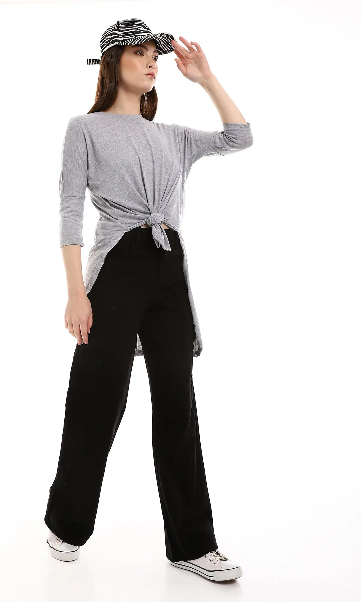 O165469-S22W646-OUTSORSING-GREY (WST)