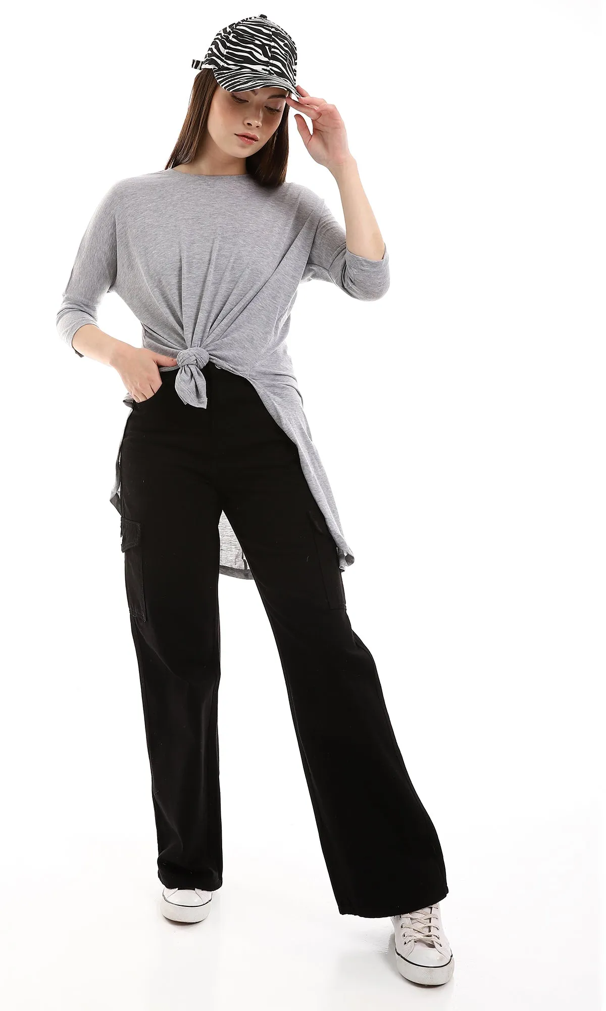O165469-S22W646-OUTSORSING-GREY (WST)