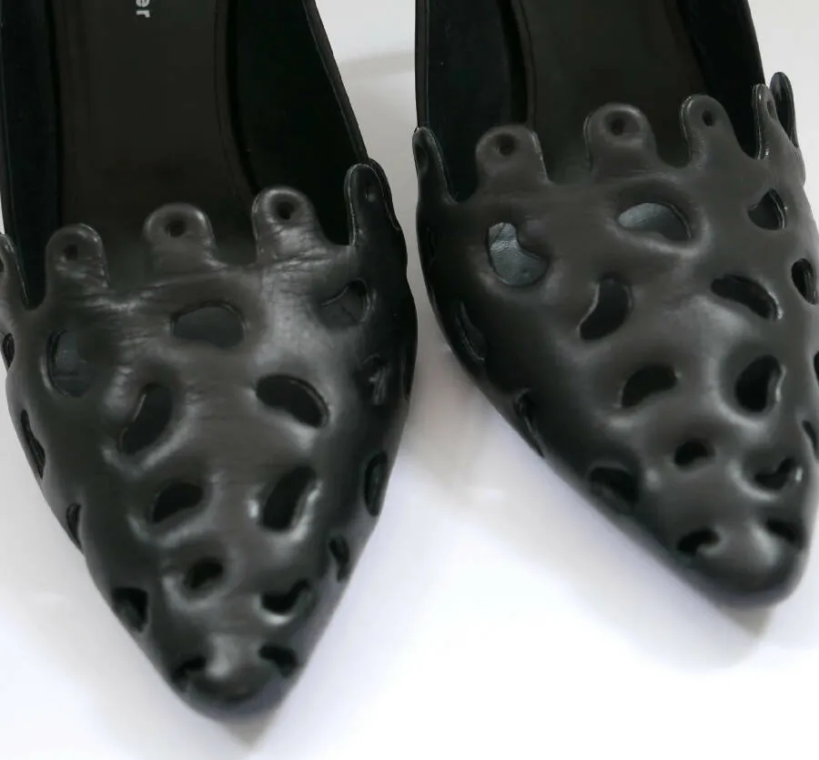 Proezna Schouler Black Leather heeled pumps with cut-outs at the front