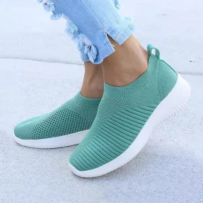 Purpdrank - Women's Sneakers Slip-Ons Plus Size Flyknit Shoes Slip-on Sneakers Outdoor Office Work Flat Heel Round Toe Sporty Casual Minimalism Walking Shoes Tissage Volant Loafer Solid Color Light Blue Black