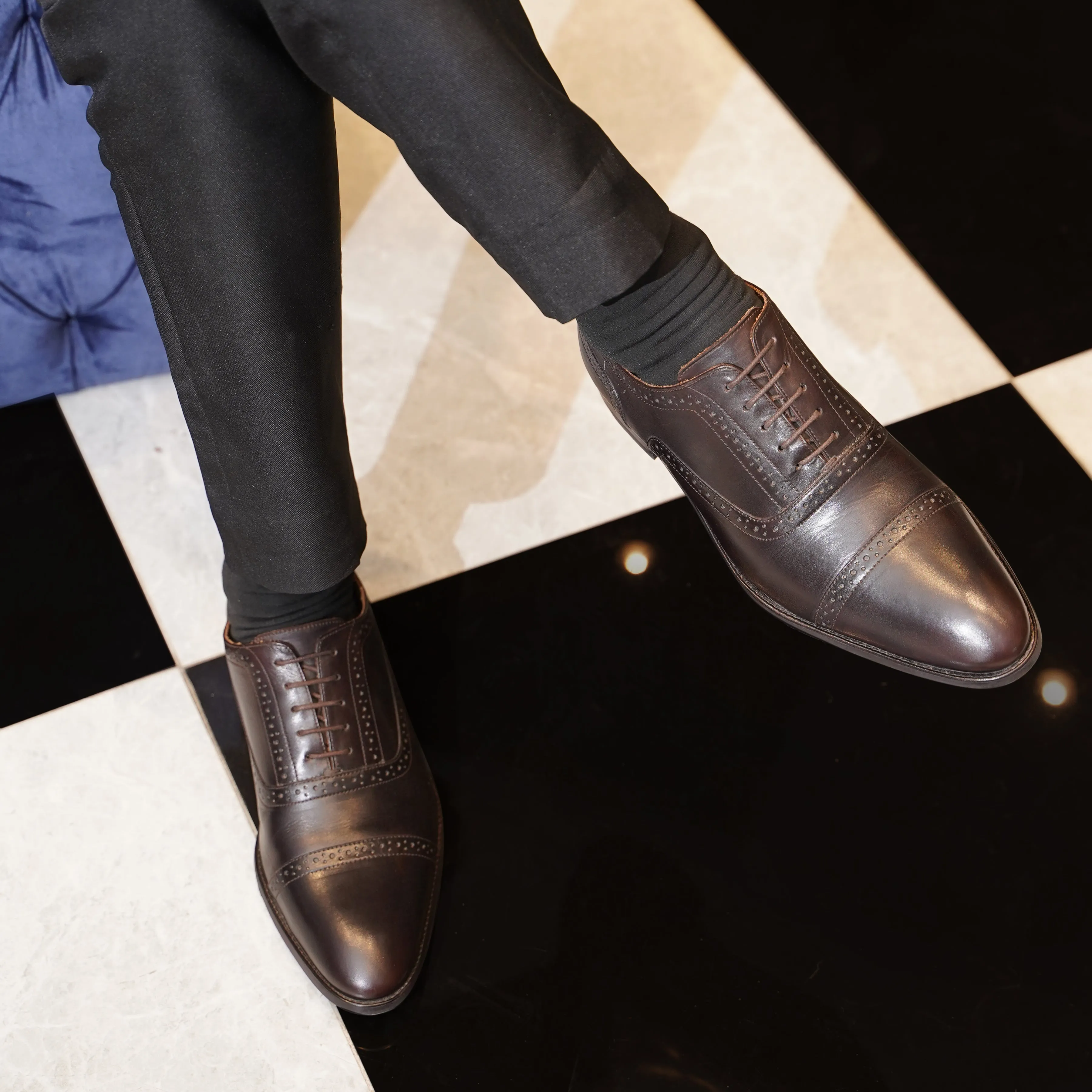 Richmond - Men's Dark Brown Calf Leather Oxford Shoe
