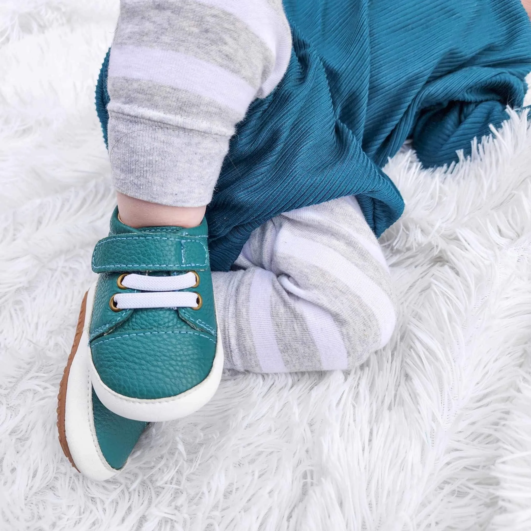 Taylor Teal Sneaks